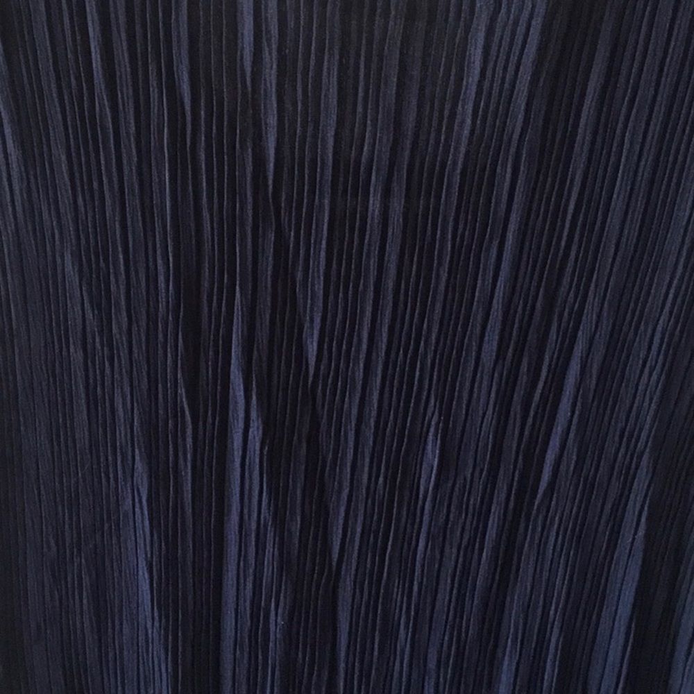 No Wrinkle Navy Blue Dress - Picture 10 of 13